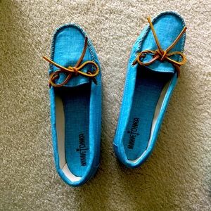 Minnetonka Moccasins—-New
